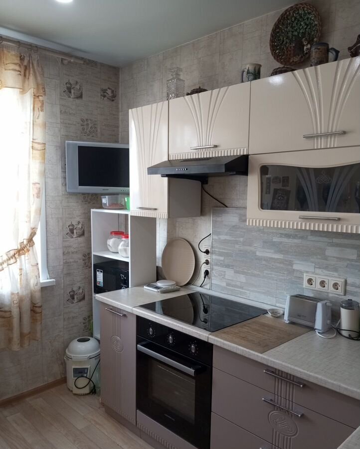 квартира г Кемерово р-н Заводский ул Свободы 19 фото 8