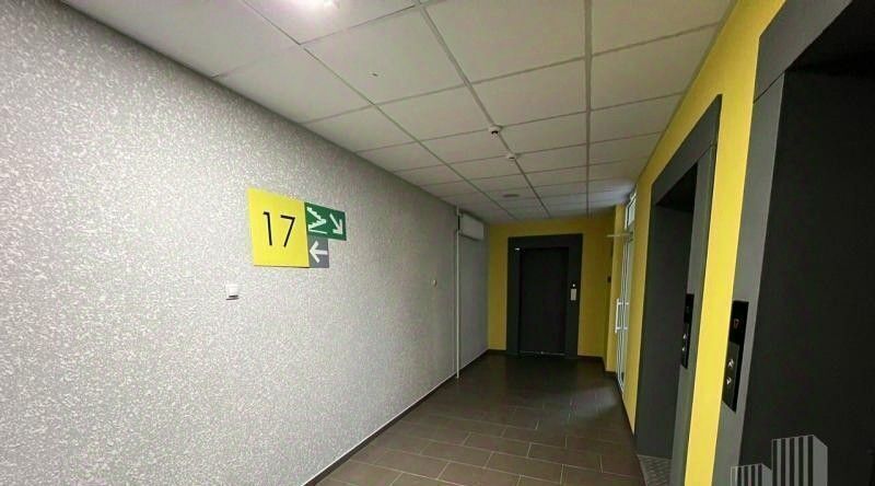 квартира г Пермь р-н Свердловский ул Революции 22 фото 4