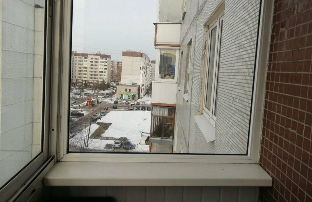 квартира г Великий Новгород Западный ул Кочетова 14к/2 фото 1