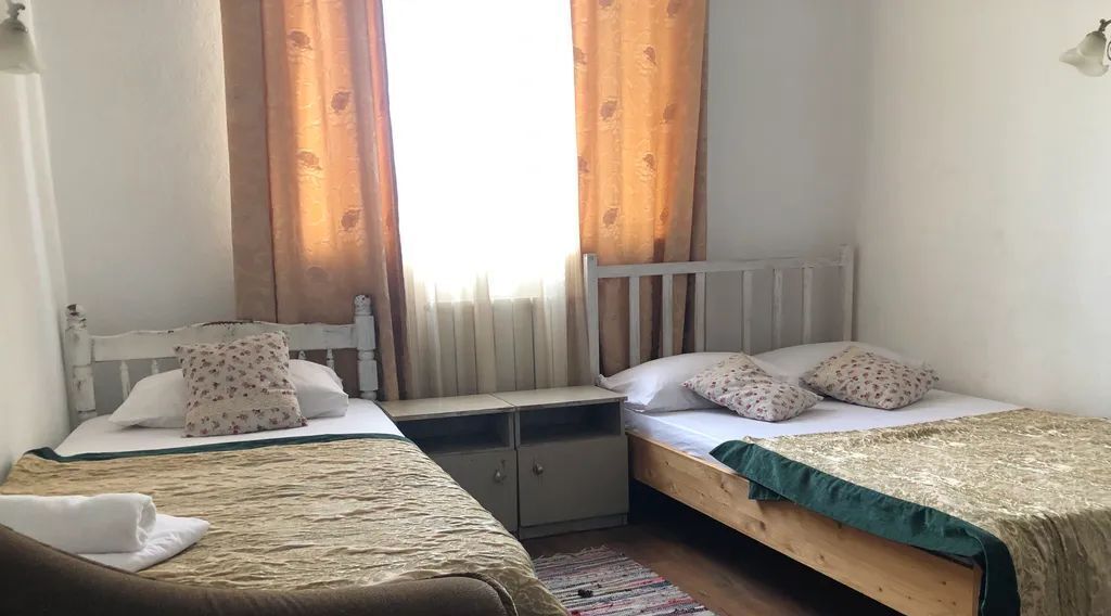 комната г Ростов-на-Дону р-н Железнодорожный ул 4-я Кольцевая 49 фото 2