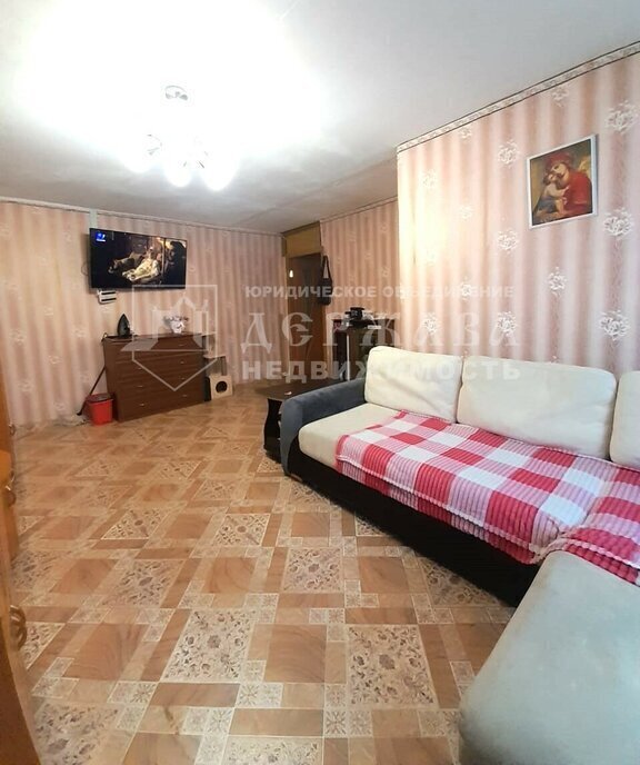 квартира г Кемерово р-н Кировский ул 40 лет Октября 27 фото 3