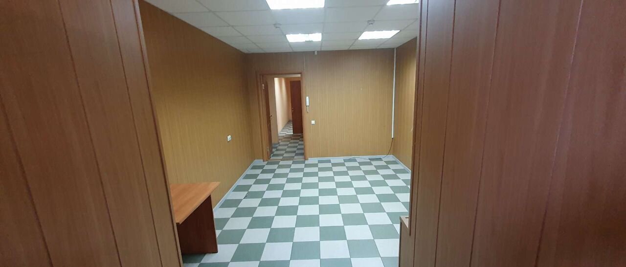 офис г Саратов р-н Кировский ул им Зарубина В.С. 124/130 фото 20