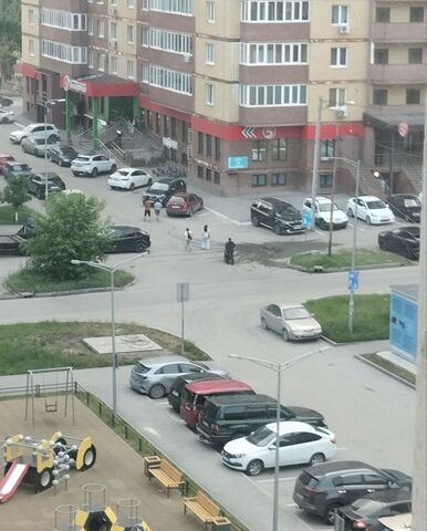 р-н Калининский дом 132 фото