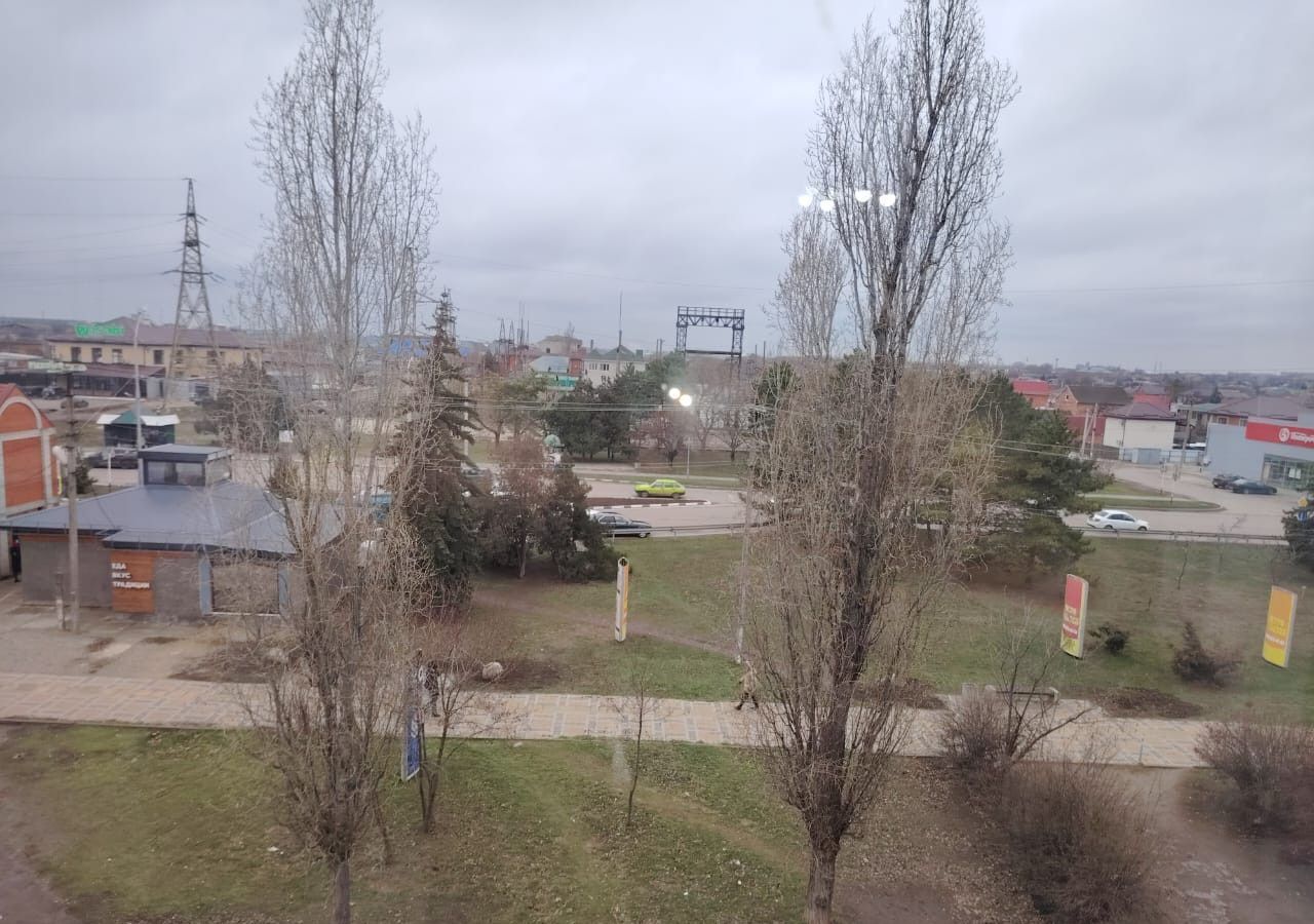 квартира р-н Ейский г Ейск ул Коммунистическая 49/8 фото 7