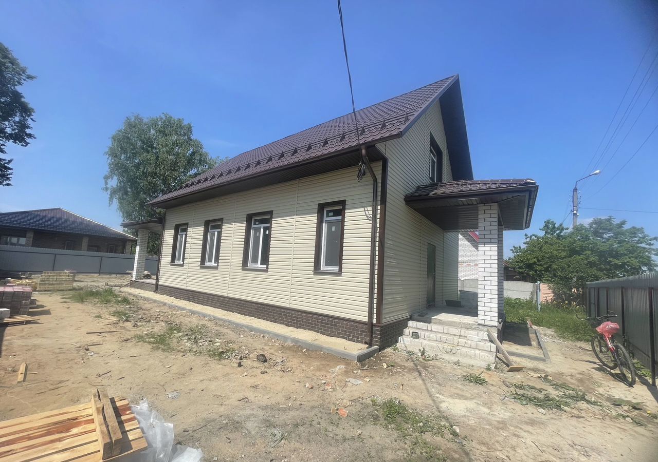 дом р-н Жуковский г Жуковка ул Смоленская фото 3