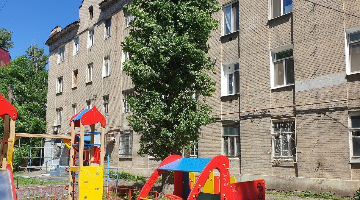комната г Саратов р-н Фрунзенский ул Астраханская 118 фото 20
