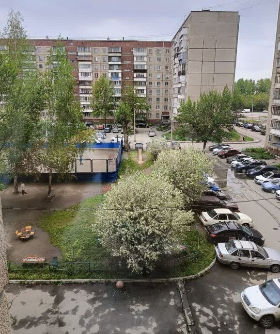 квартира г Челябинск р-н Тракторозаводский ул Первой Пятилетки 10а фото 16