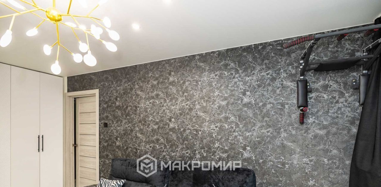 квартира г Сургут ул Югорская 22 25-й фото 13