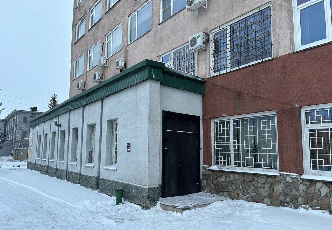 офис г Барнаул р-н Индустриальный ул Трактовая 2л фото 1