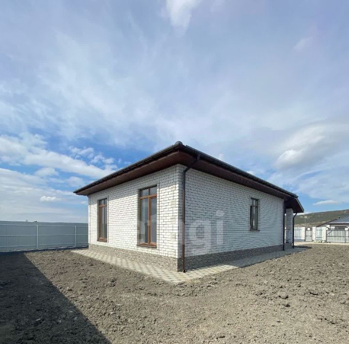 дом г Новороссийск х Семигорский ул Николая Ходенко 24 фото 1