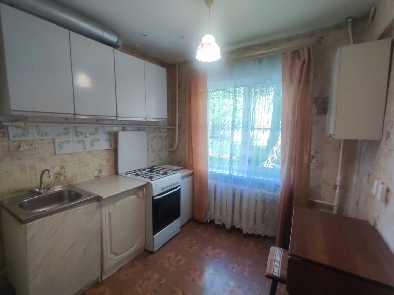 квартира г Калуга р-н Московский ул Бутомы 3 фото 8