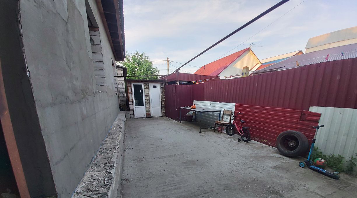 дом г Саратов р-н Кировский ул им Пугачева Е.И. 30а фото 4