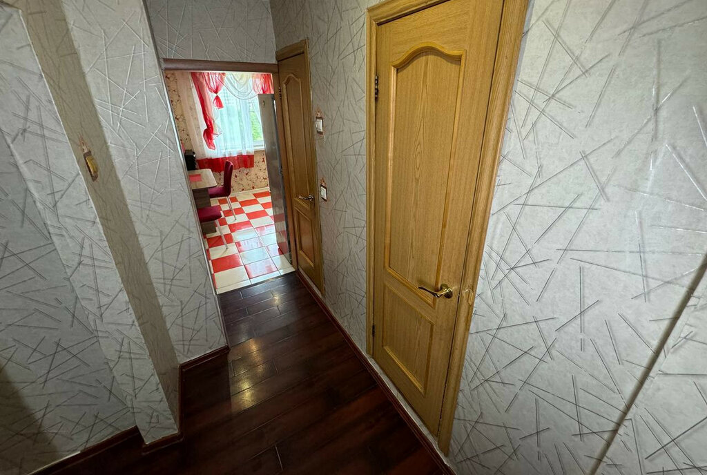 квартира г Комсомольск-на-Амуре пр-кт Московский 6к/3 фото 6