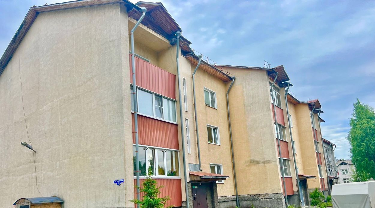 квартира г Архангельск Октябрьский ул Теснанова 18к/1 фото 2