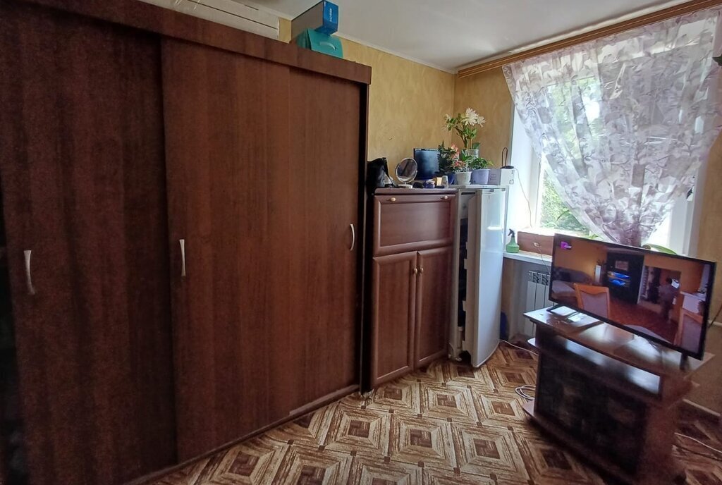 квартира г Волгоград р-н Тракторозаводский ул Обливская 2 фото 4