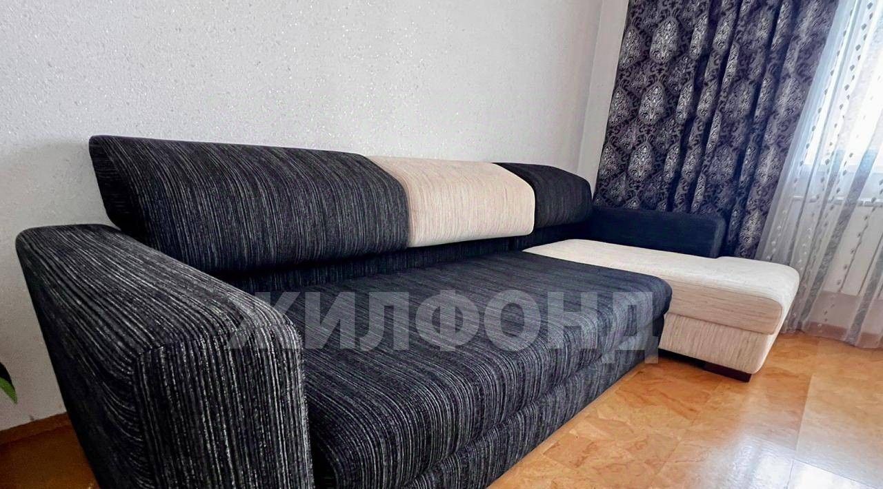 квартира г Новосибирск Маршала Покрышкина ул Ипподромская 44 фото 3