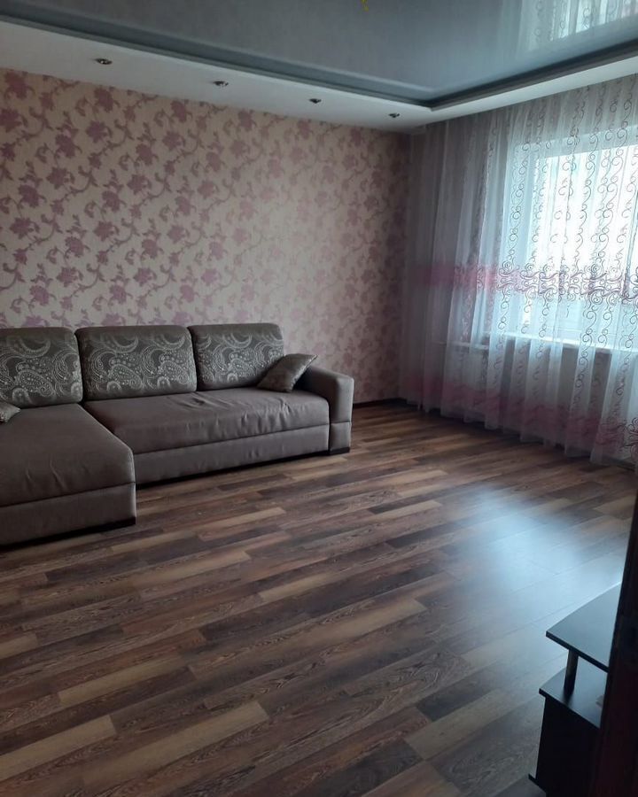квартира г Барнаул р-н Индустриальный ул Балтийская 13 фото 1