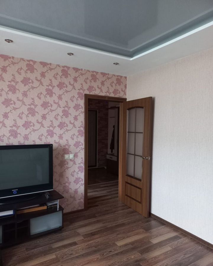 квартира г Барнаул р-н Индустриальный ул Балтийская 13 фото 2