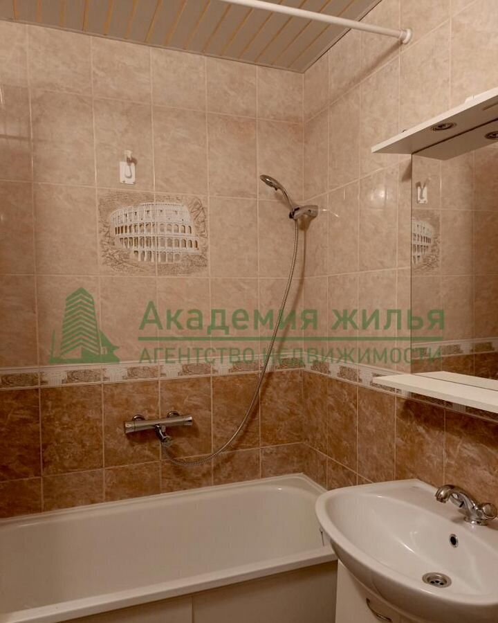 квартира г Саратов р-н Заводской ул им Расковой М.М. 1 фото 11