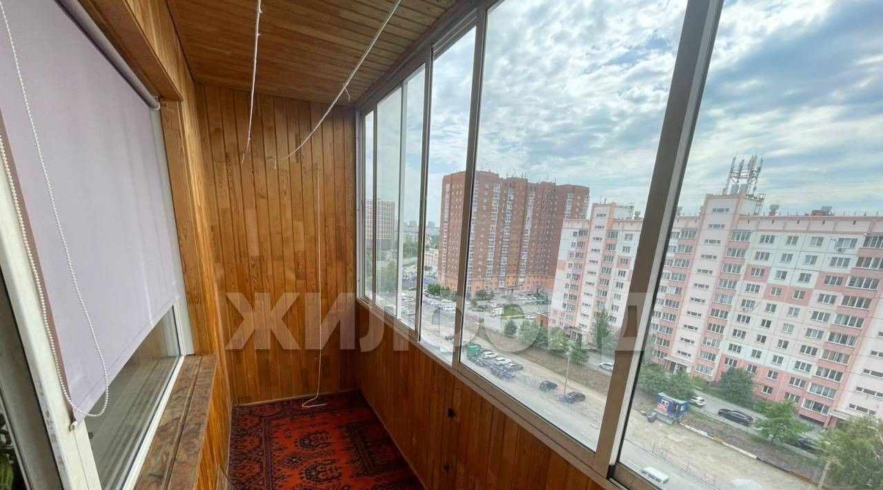 квартира г Новосибирск Заельцовская ул Тюленина 15 фото 1