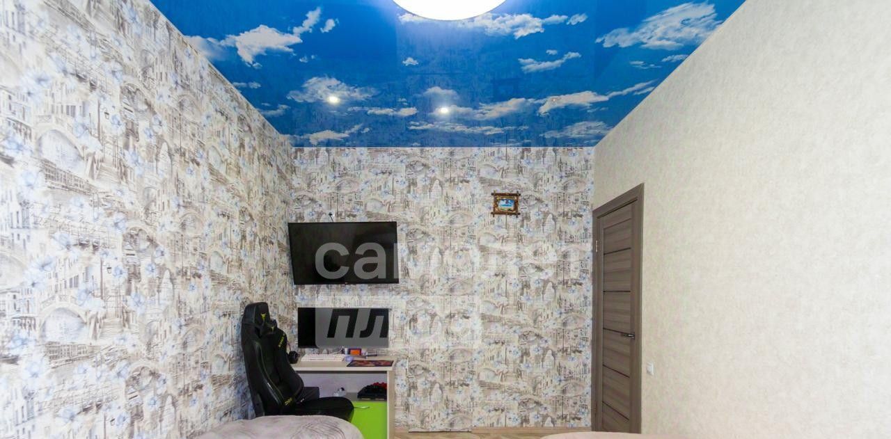 квартира г Сургут 15-16-й микрорайон пр-кт Мира 32 фото 18