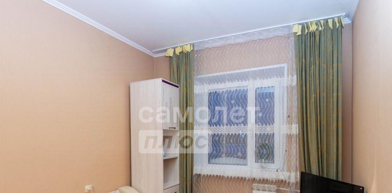 квартира г Сургут 15-16-й микрорайон пр-кт Мира 32 фото 25