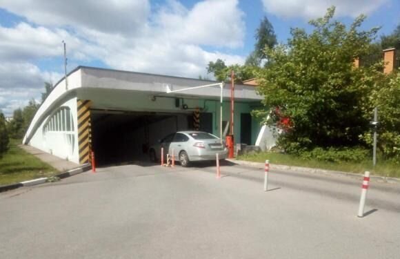 машиноместо городской округ Красногорск д Глухово ул Рублевское предместье 4к/1 Красногорск фото