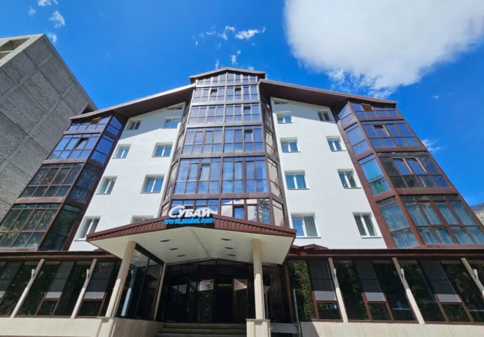 квартира г Карачаевск кп Домбай ул Тебердинская 50 Теберда фото 1