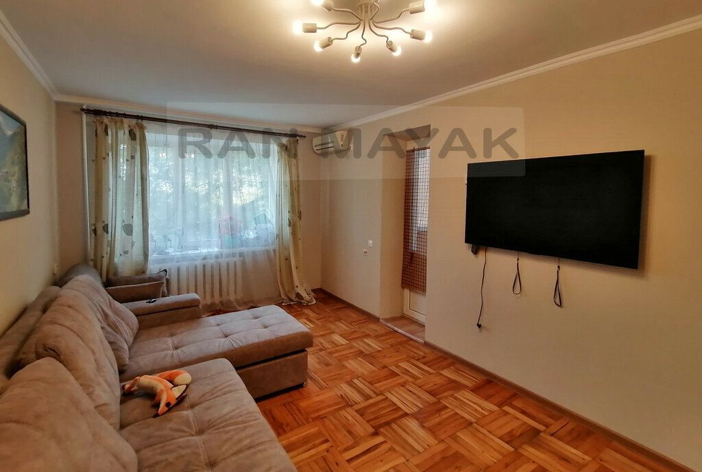 квартира г Майкоп ул Димитрова 13 фото 1