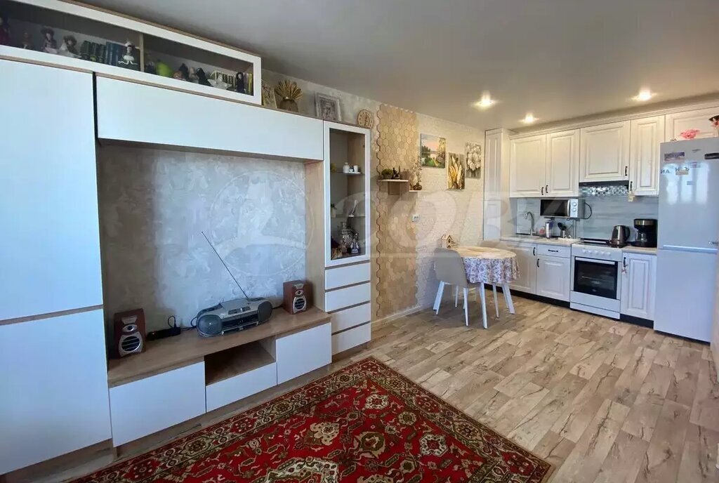 квартира г Тюмень ул Велижанская 66к/1 фото 2