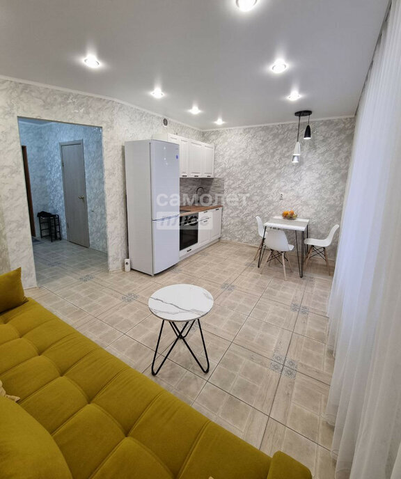 квартира г Тобольск 15-й микрорайон 35 фото 4