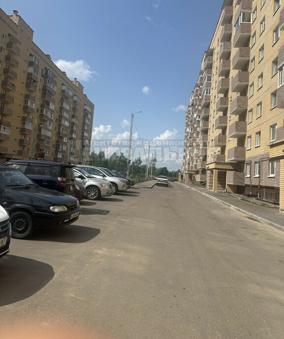 квартира г Смоленск ул 100-летия комсомола 1 фото 11