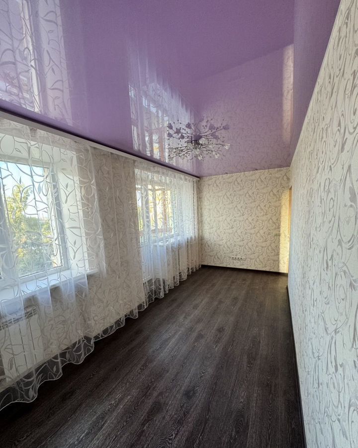 квартира г Волгоград р-н Тракторозаводский ул им. Батова 6 фото 12