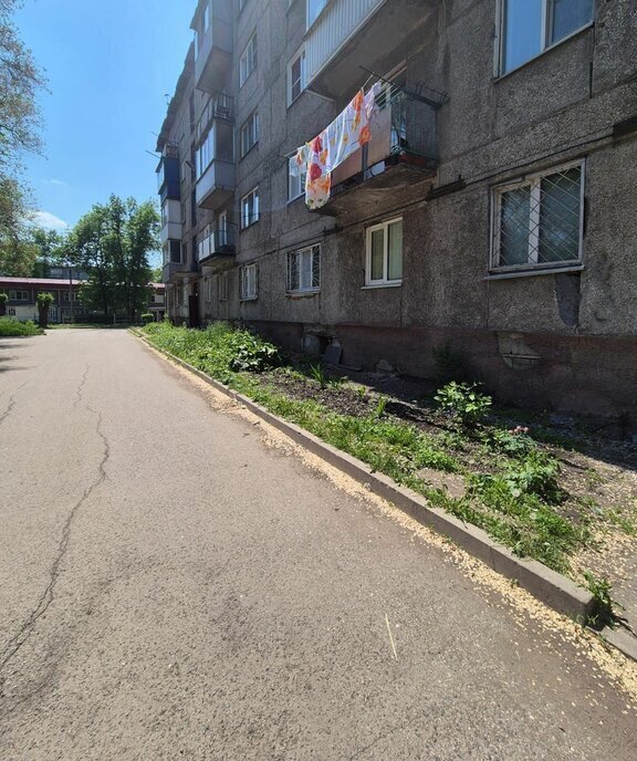 квартира г Новокузнецк улица 13-й Микрорайон, 8 фото 3