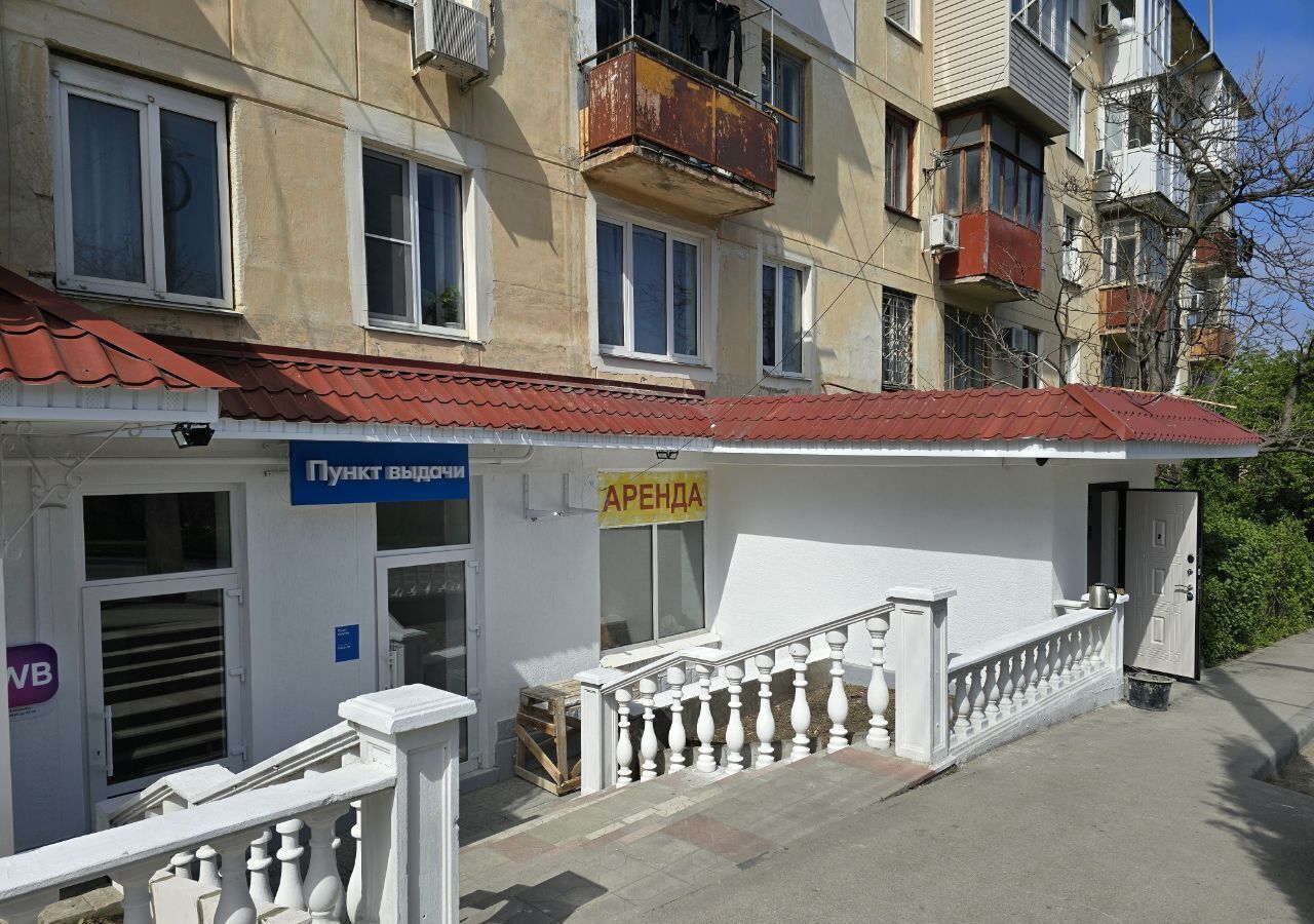 торговое помещение г Севастополь ул Истомина 16а Крым фото 2