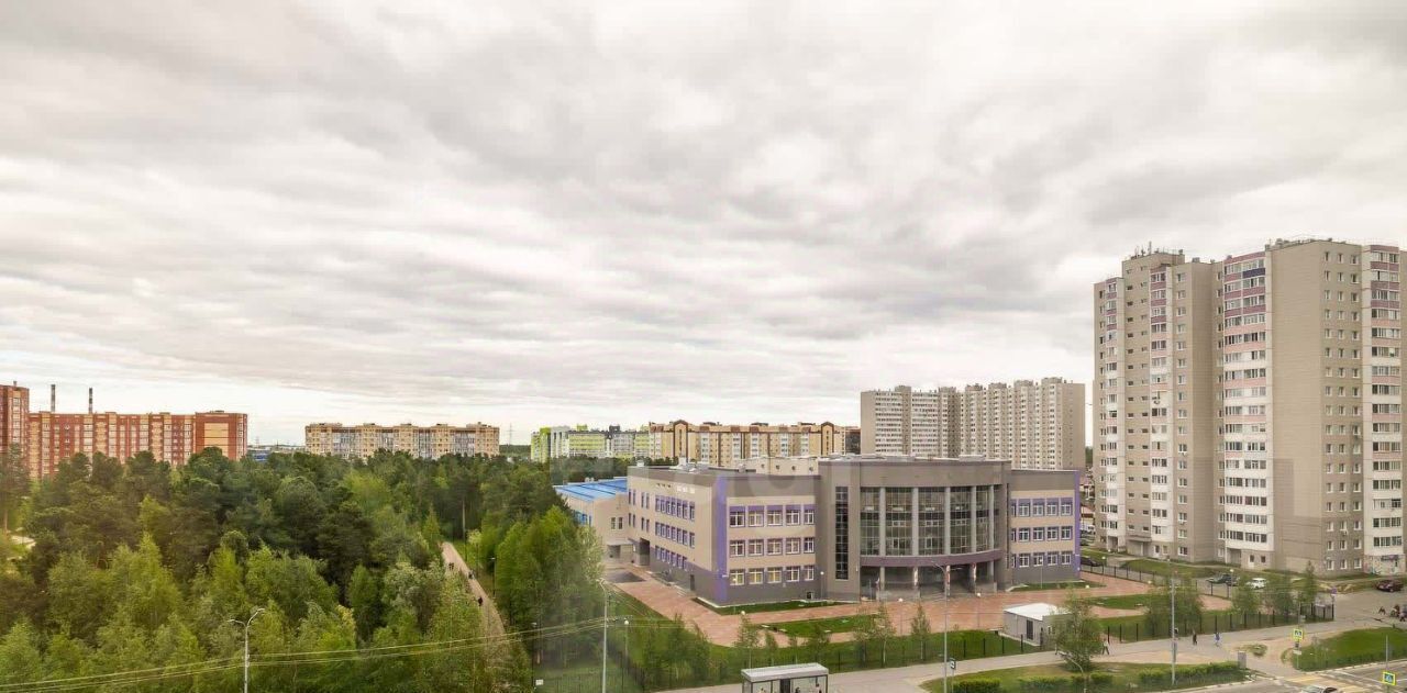 квартира г Сургут ул Иосифа Каролинского 13 32-й фото 13