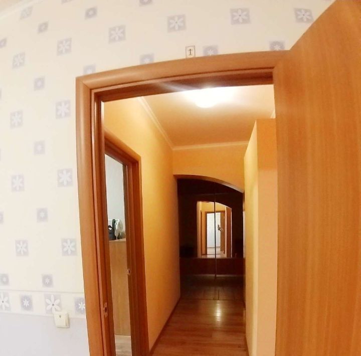 квартира г Тольятти р-н Автозаводский ул Тополиная 9а фото 5