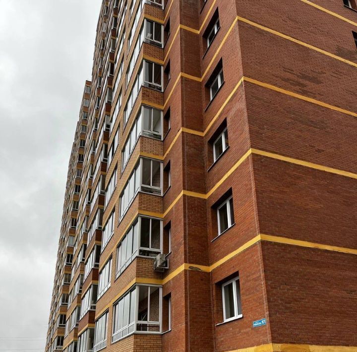 квартира г Иркутск р-н Свердловский б-р Рябикова 101 фото 3