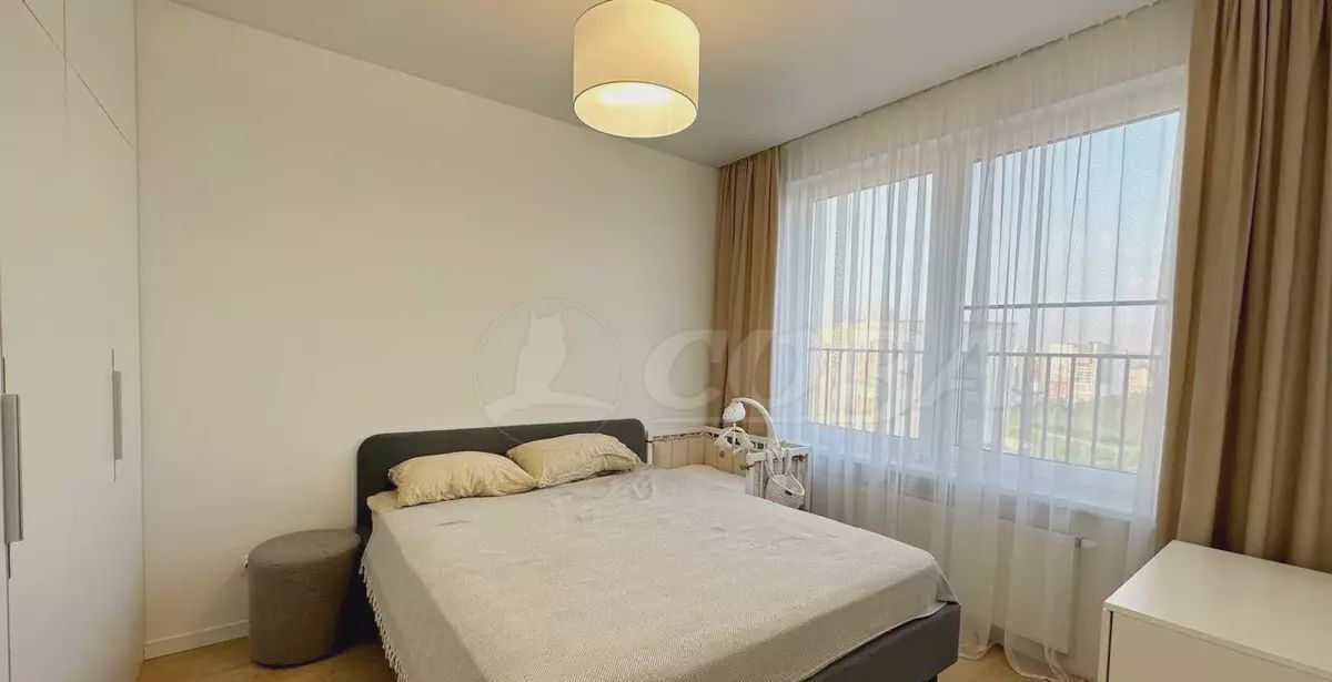 квартира г Тюмень р-н Калининский ул Фармана Салманова 1 фото 10