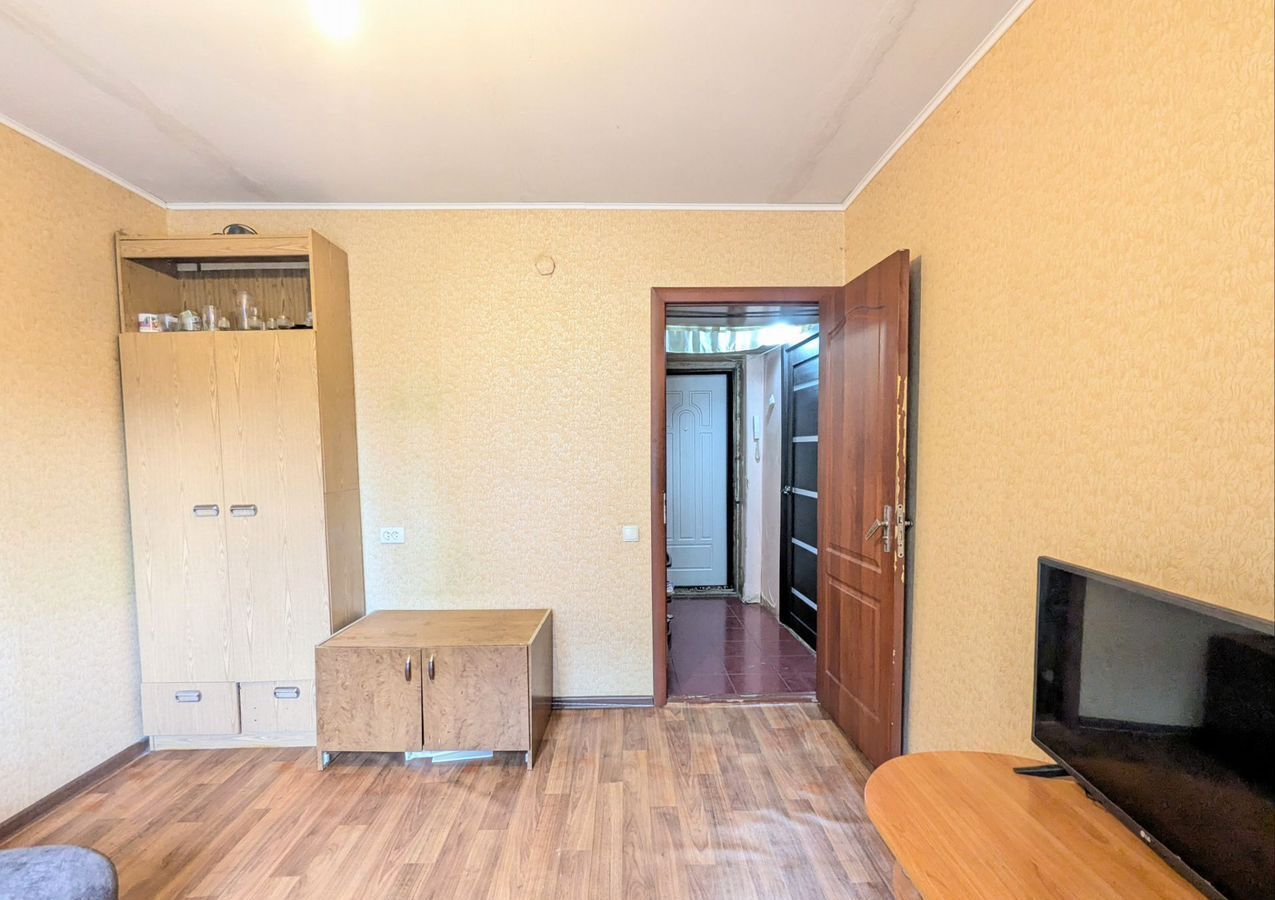 комната г Саратов р-н Фрунзенский ул Аткарская 13/17а фото 3