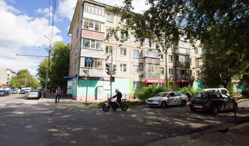 квартира г Калуга ул Маршала Жукова 4 фото 2