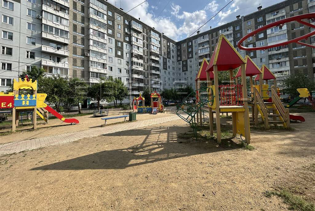 квартира г Красноярск ул 9 Мая 42 фото 17