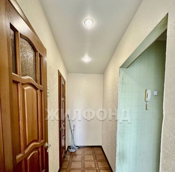 квартира г Тольятти р-н Автозаводский ул Тополиная 41 фото 3