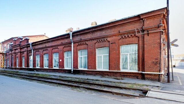 метро Площадь Ленина ул Комсомола 1/3м фото