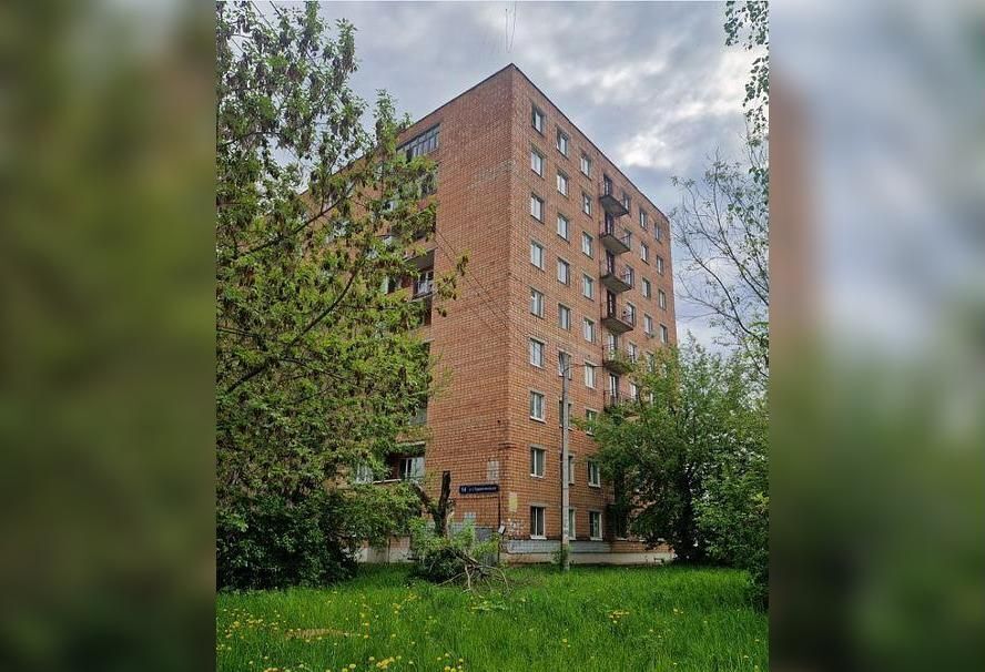 комната г Ижевск р-н Первомайский ул Орджоникидзе 14 фото 1