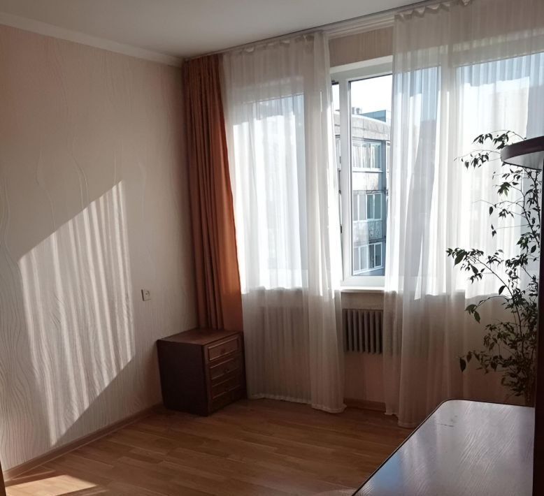 квартира г Калининград р-н Ленинградский ул Ясная 5 фото 6