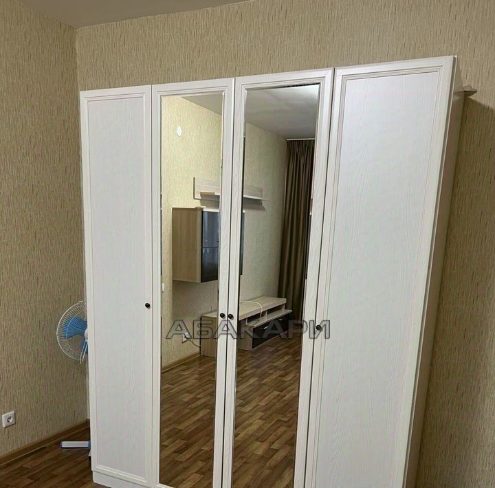 квартира г Красноярск р-н Свердловский ул Александра Матросова 32 фото 10