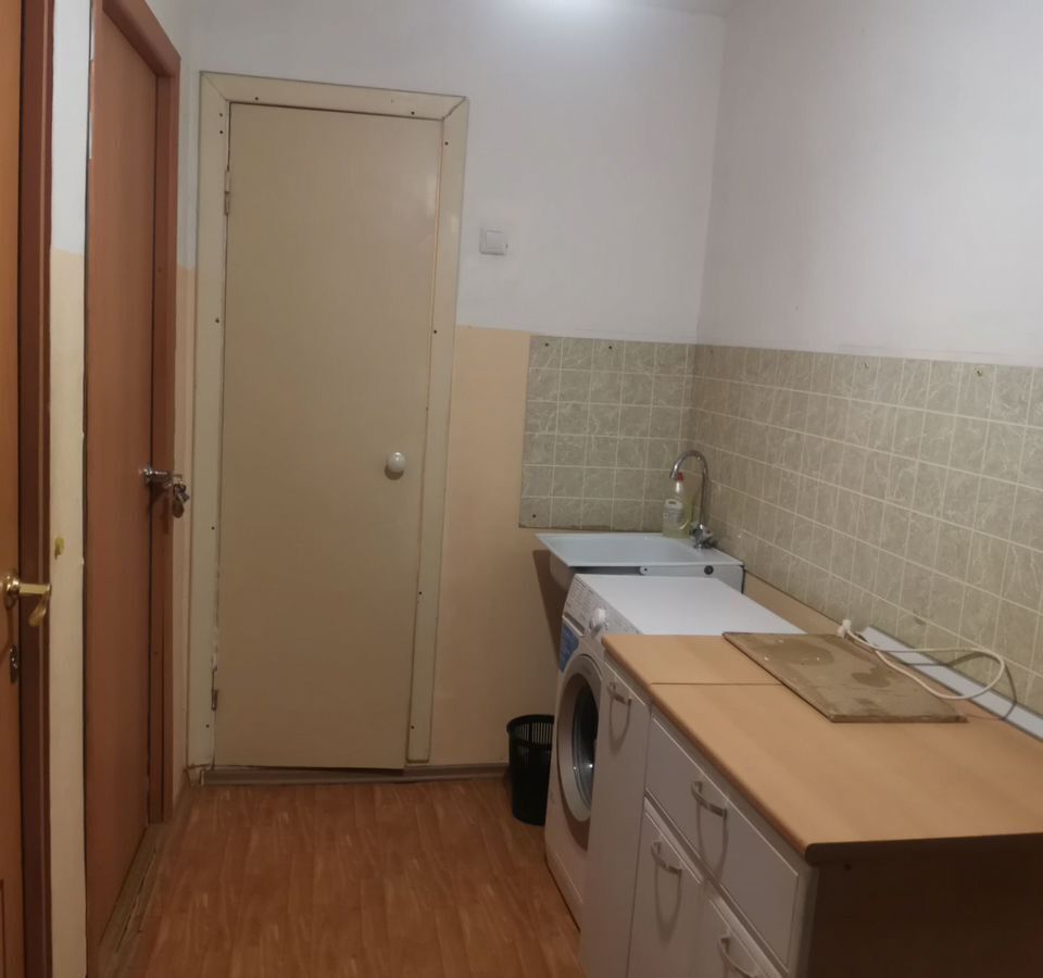 комната г Омск р-н Кировский ул Дмитриева 5/2 фото 10