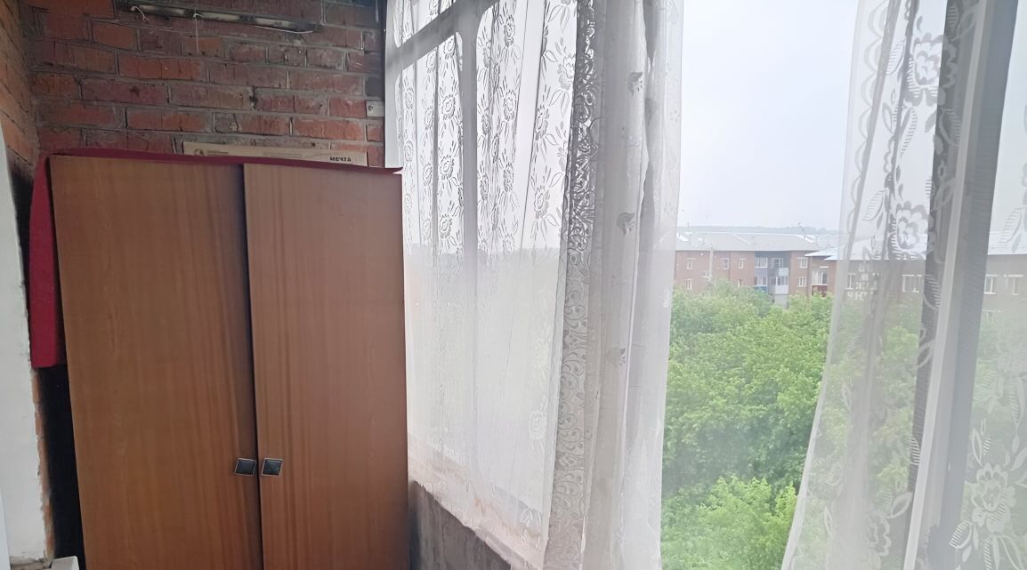 квартира г Прокопьевск р-н Центральный ул Оренбургская 3а фото 14