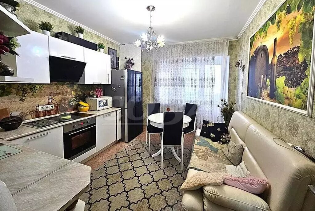 квартира г Тюмень Мыс ул Маршала Захарова 15 фото 2
